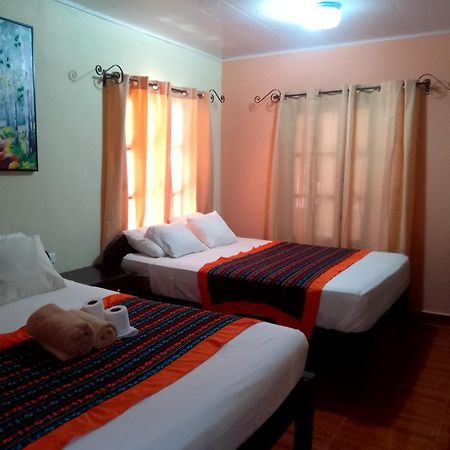 Hotel El Almendro Copan Exterior photo