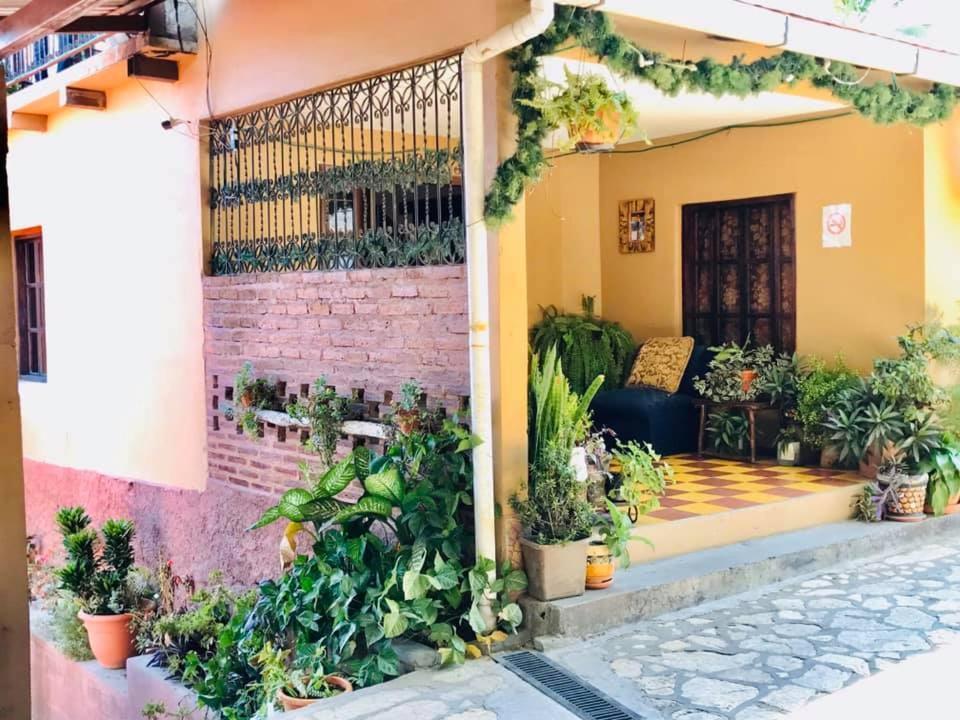 Hotel El Almendro Copan Exterior photo